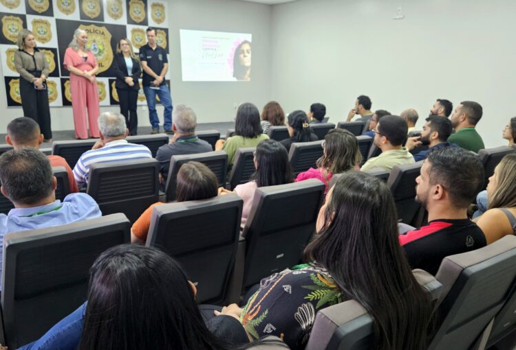 Polícia Civil do Acre realiza palestra sobre Lei Maria da Penha e assédio sexual para servidores da SEOP