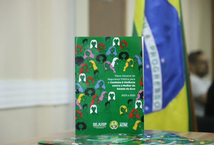 Polícia Civil participa da construção do Plano Estratégico Decenal de Enfrentamento à Violência Contra a Mulher (2025–2035)