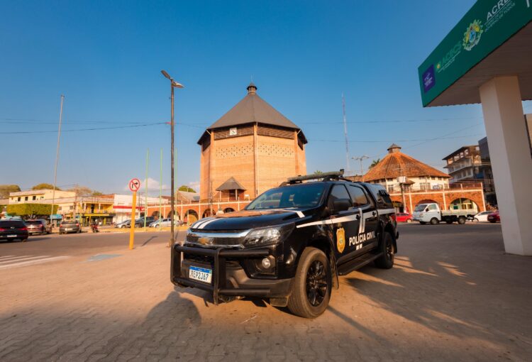 Polícia Civil em Cruzeiro do Sul realiza duas prisões por descumprimento de medidas protetivas nesta quarta-feira