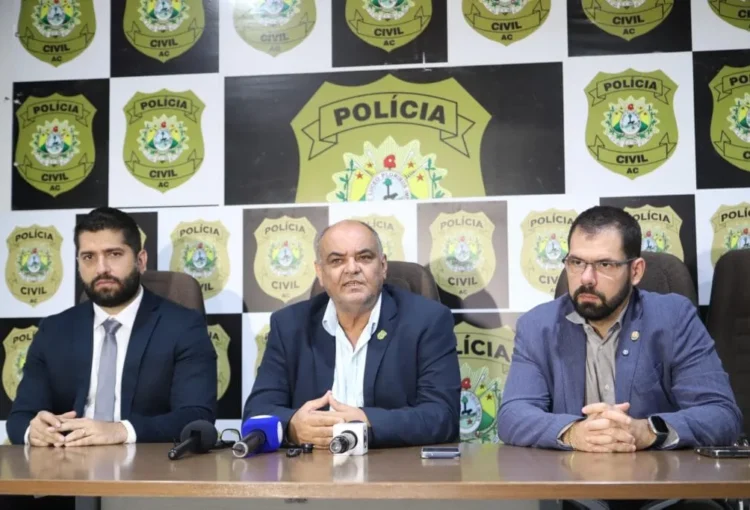 Polícia Civil explica operação que investiga suposta comercialização clandestina de medicamentos da rede pública
