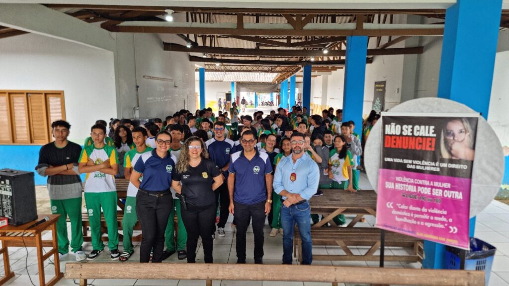 Policiais Civis do Acre fazem palestra sobre violência doméstica em escolas públicas da região do Juruá | Cidade AC News – Notícias do Acre