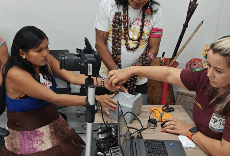 Governo do Acre amplia acesso à identidade para indígenas com ação da Polícia Civil na Casai